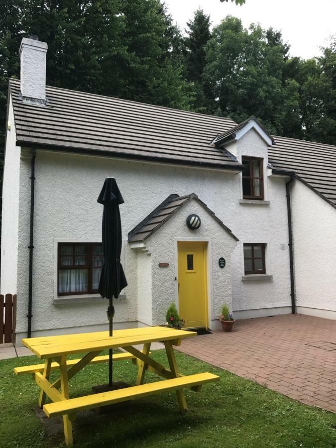 Tully Mill Cottages Bellanaleck Eksteriør billede